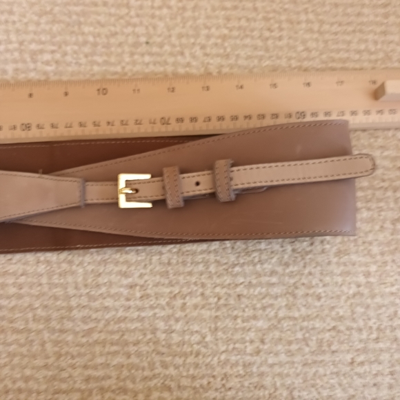 M&S X Twiggy Waist Belt Large Light Brown Leather Double Buckle 34 - 36.5 inch - Picture 7 of 7